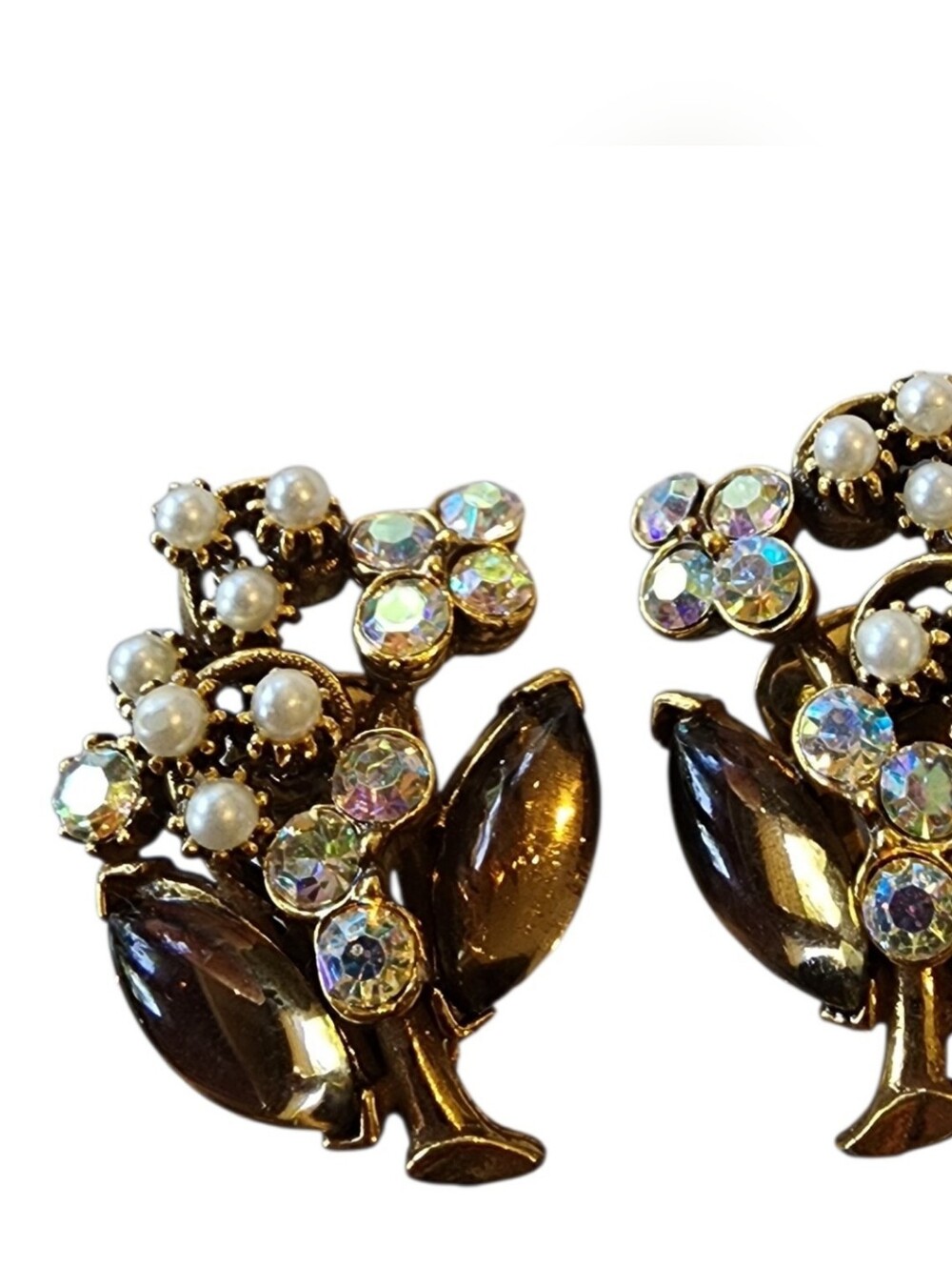 Florenza Unsigned Rare Gold-Tone Pearl & Aurora Crystal Floral Clip-On Earrings